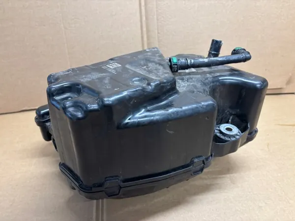 Mercedes C-Klasse W205 AdBlue-tank OEM A2054705702 image 7