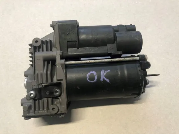 Compresor de suspensión Airmatic OEM a1643200404 usado image 3