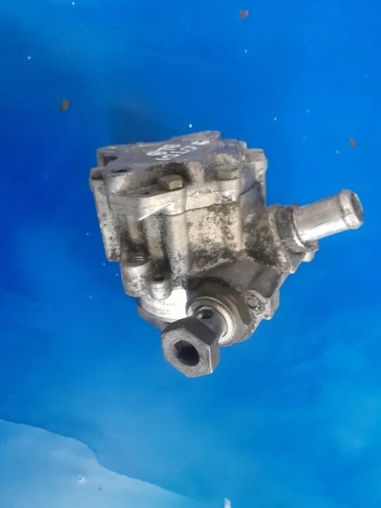Styrpump OEM 8E0145155N för Audi A4 image 2