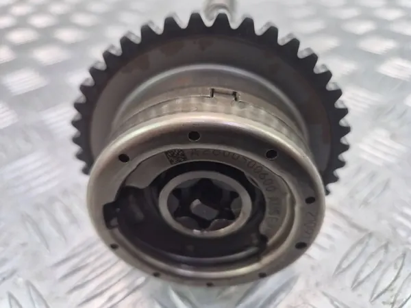 Árbol de levas Mercedes E200 W213 A2640510000 image 2