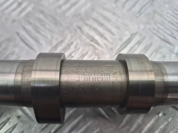 Árbol de levas Mercedes E200 W213 A2640510000 image 9