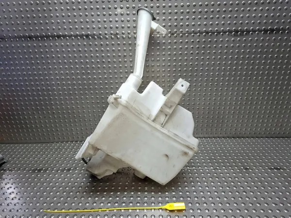Spolarbehållare OEM S25165743 för Nissan Pulsar image 4
