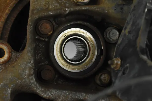 Mozzo Posteriore Sinistro Completo Lexus NX 300h image 4