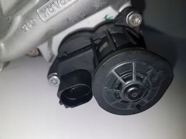 SEAT ARONA 6F9 1.0 TSI Turbo 05C145701B image 5