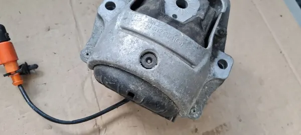 Moottorin Kiinnike Audi A4 S4 8R0199381AE image 3