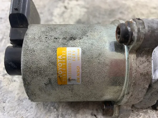 EGR-VENTIL TOYOTA AVENSIS T25 2.0 D 25620-0R022 image 5