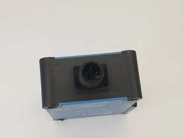 SICK WL27-3P2430 Sensor PNP NO NC image 8
