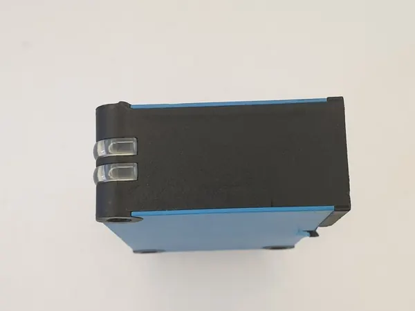 SICK WL27-3P2430 Sensor PNP NO NC image 9