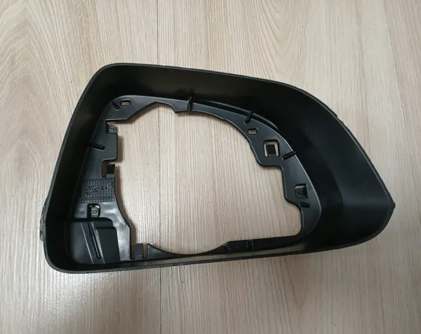 Tesla Model 3 oikean peilin kehys OEM - Käytetty image 2