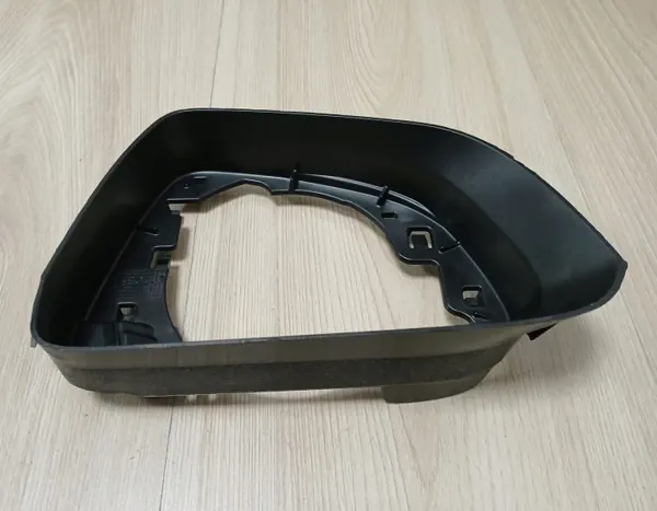 Tesla Model 3 oikean peilin kehys OEM - Käytetty image 4