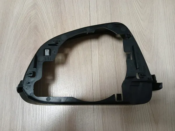 Tesla Model 3 oikean peilin kehys OEM - Käytetty image 7