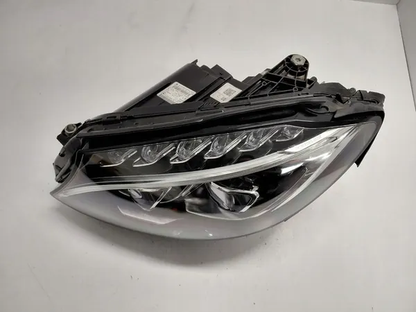 Linker Full LED ILS Lamp Mercedes C-Klasse W205 image 2