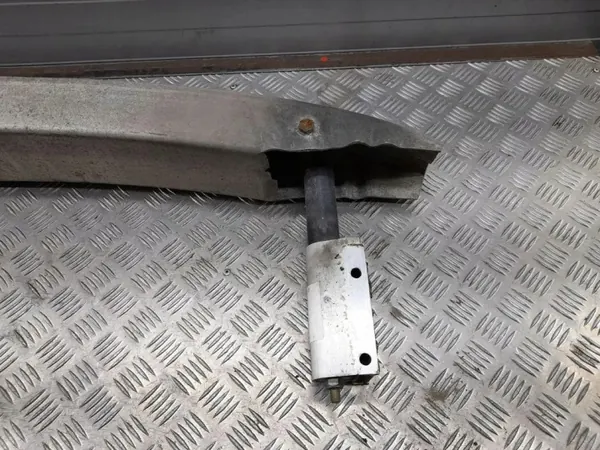 Achterbumperligger OEM 4F0807313B voor Audi A6 Avant image 3