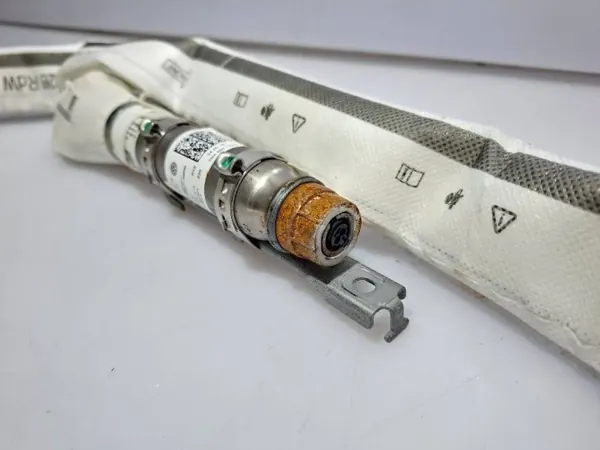 OEM 5NA880742E Höger Airbaggardin VW Tiguan image 7