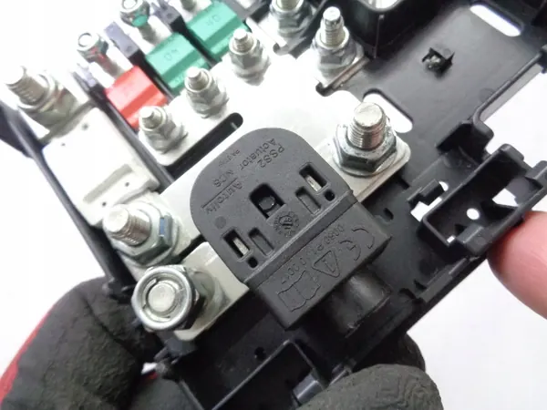 Sulake OEM 06700020290 Maserati Levante 3.0 V6:lle image 5