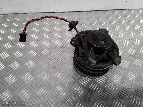Lämmityspuhallin OEM 701132733a Chrysler Voyagerille image 2