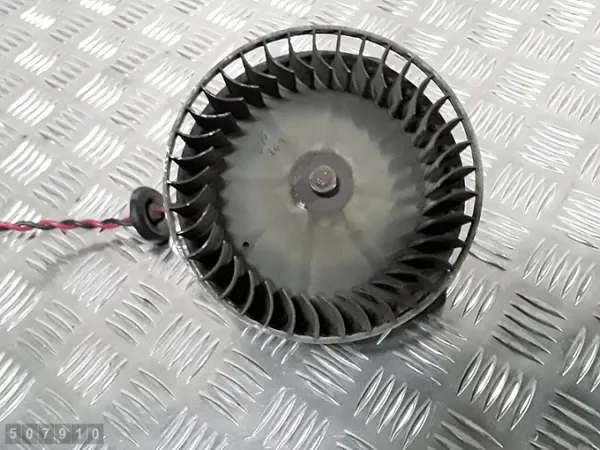 Lämmityspuhallin OEM 701132733a Chrysler Voyagerille image 3