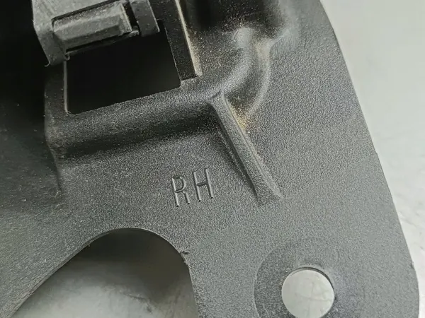 OEM 6PZ01567010 Détecteur d'angle mort Suzuki SX4 image 3