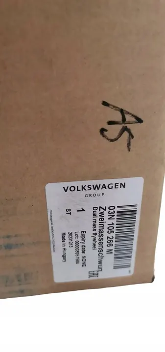 VW CRAFTER II 7C MAN TGE 2.0 TDI Dubbelt Massaflygel OEM 03N105266M image 3