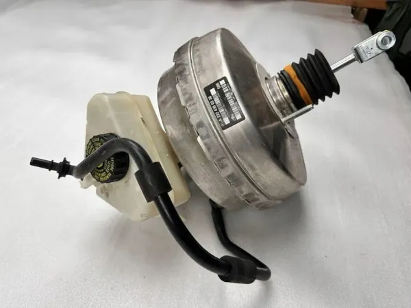 Remservopomp OEM A2224300330 voor Mercedes S-Klasse image 3