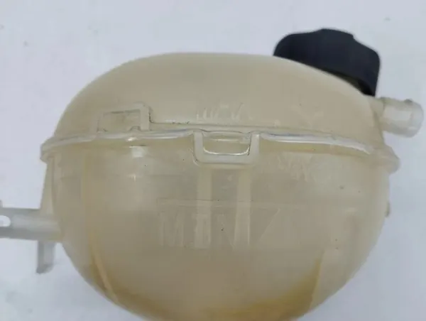 Opel Mokka B 2022 Koelvloeistoftank OEM 2824198680 image 6