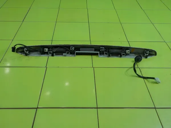Faixa do porta-malas Kia WP204 26 - Peça OEM usada image 3