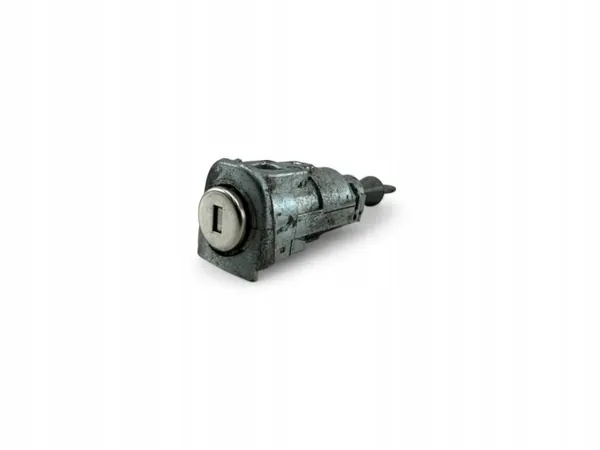 Inserción de cerradura puerta delantera OEM 3C0837167A - Usado image 2