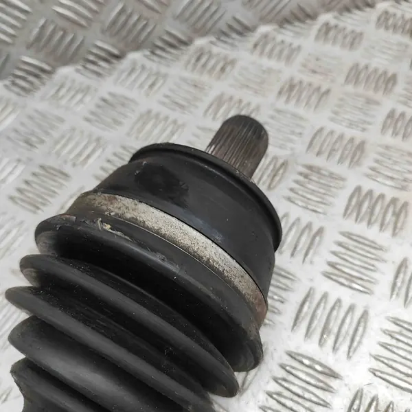 Semi-eixo dianteiro esquerdo Infiniti Q30 2019 image 2