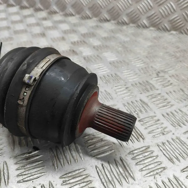 Semi-eixo dianteiro esquerdo Infiniti Q30 2019 image 4