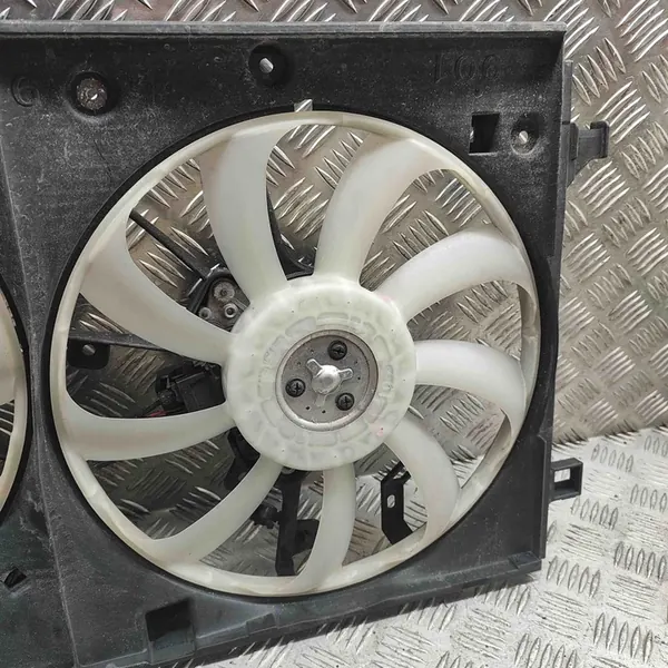 Framstötfångare TOYOTA COROLLA ESTATE 2.0L hybrid 2020 image 4