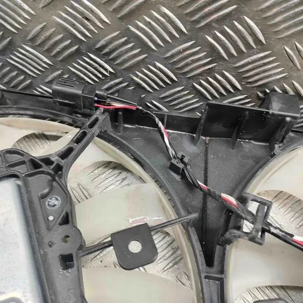 Framstötfångare TOYOTA COROLLA ESTATE 2.0L hybrid 2020 image 7