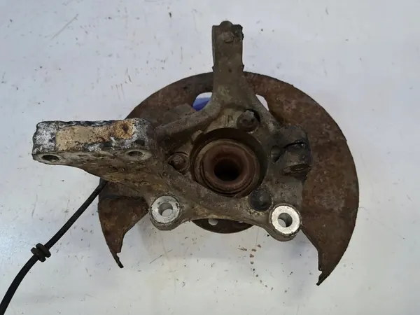 Saab 9-5 Estate Mozzo Ruota Anteriore 5392493 image 3