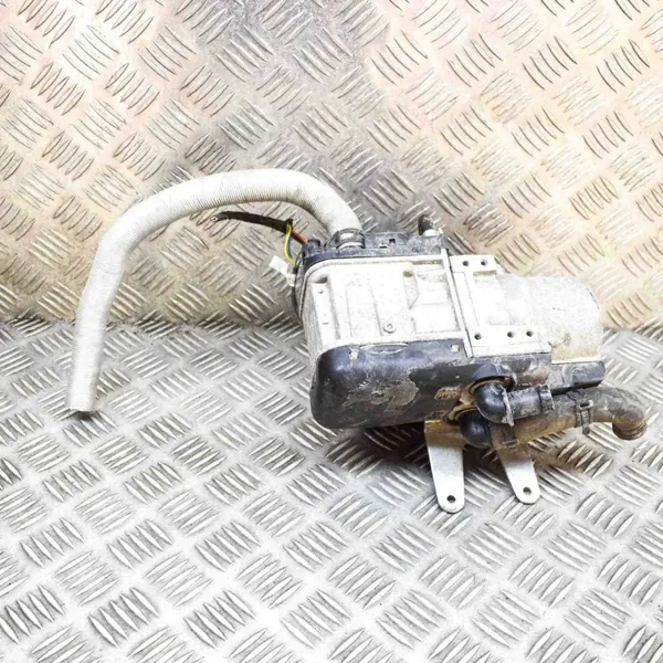 Webasto-lämmitin OEM 10R035627 Toyota Hilux VII:lle image 5
