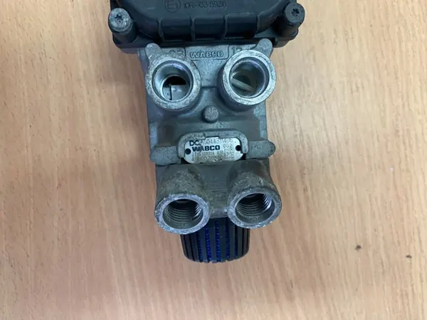 Jarruventtiili Mercedes Actros MP4 OEM 0044311406 image 8