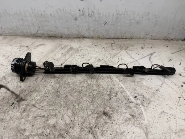Faisceau injecteur OEM 038971600 pour Audi A4 B5 image 3