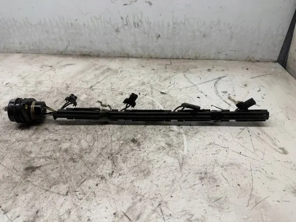 Faisceau injecteur OEM 038971600 pour Audi A4 B5 image 6