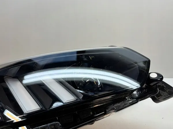 PEUGEOT 2008 FULL LED Voorlamp Rechts 9823193480 image 2