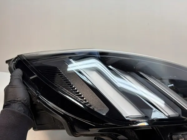 PEUGEOT 2008 FULL LED Voorlamp Rechts 9823193480 image 4