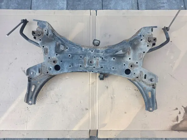 Suzuki Swift MK8 2017 Ripustus OEM KOŁYSKA SANKI WÓZEK BELKA image 4