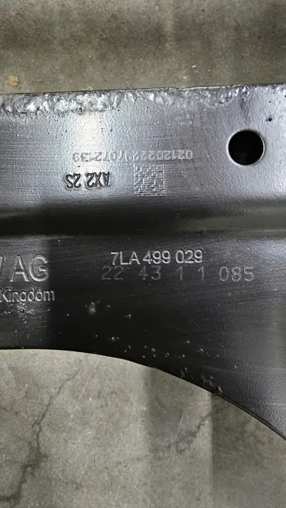 OEM 4LA499029 Vorderer Aufhängungsträger gebraucht image 4