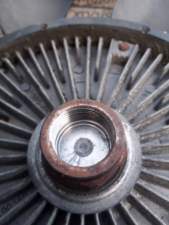 Audi A4 B6 B7 Motorfläkt Viskös 1.9 2.5 TDI OEM image 4