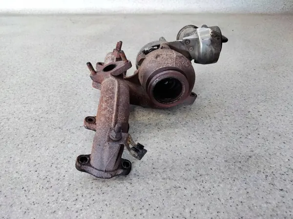 Turboaggregat 1.9 TDI VW Transporter T5 AXB 038253056M image 5