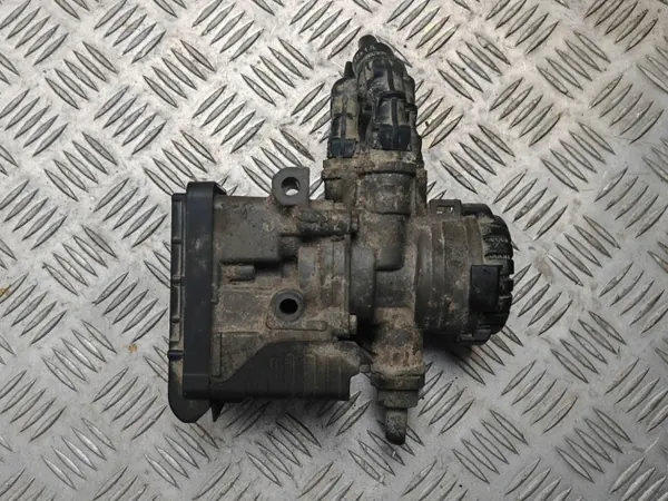 Modulateur EBS essieu avant OEM 22225550 d'occasion image 3