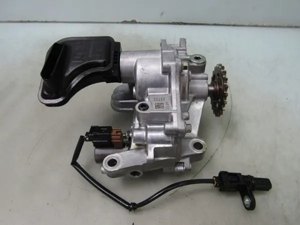 Pompe à huile OEM 20H20D0149 pour Mazda CX-30 2.0 SKYACTIV-X image 2