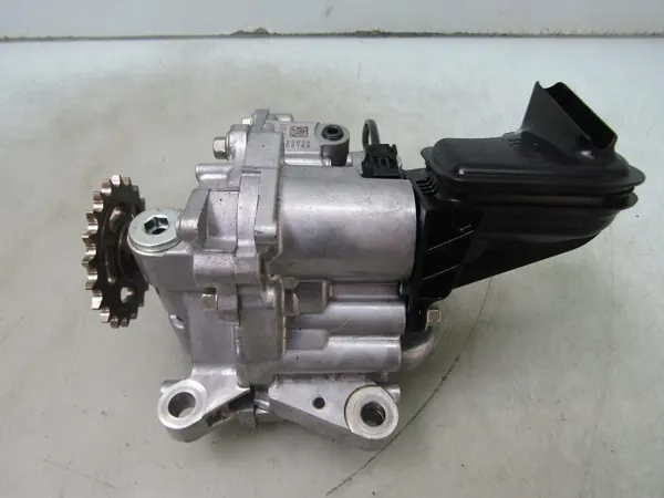 Pompe à huile OEM 20H20D0149 pour Mazda CX-30 2.0 SKYACTIV-X image 3