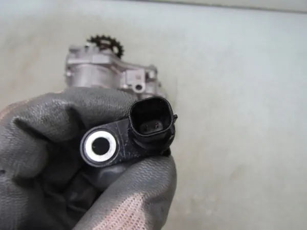 Pompe à huile OEM 20H20D0149 pour Mazda CX-30 2.0 SKYACTIV-X image 6