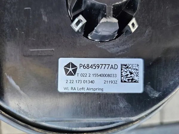 Jeep OE luftfjädringspåse OEM P68459777AD vänster image 3