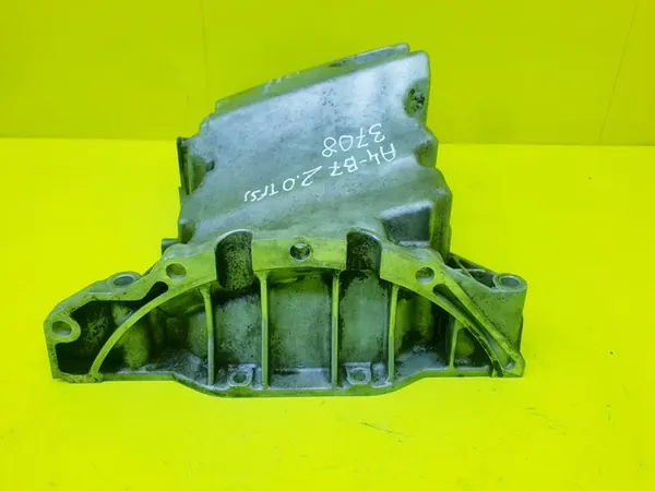 Oljetank Audi A4 B7 A3 8P A6 C6 2.0 TFSI image 3