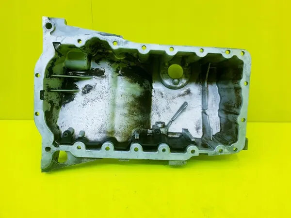 Oljetank Audi A4 B7 A3 8P A6 C6 2.0 TFSI image 6