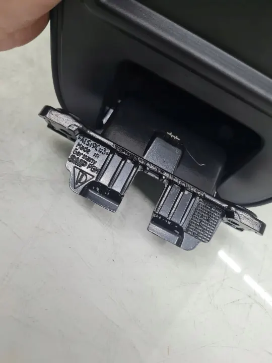 Accoudoir console Porsche Taycan OEM ARA300005 image 5